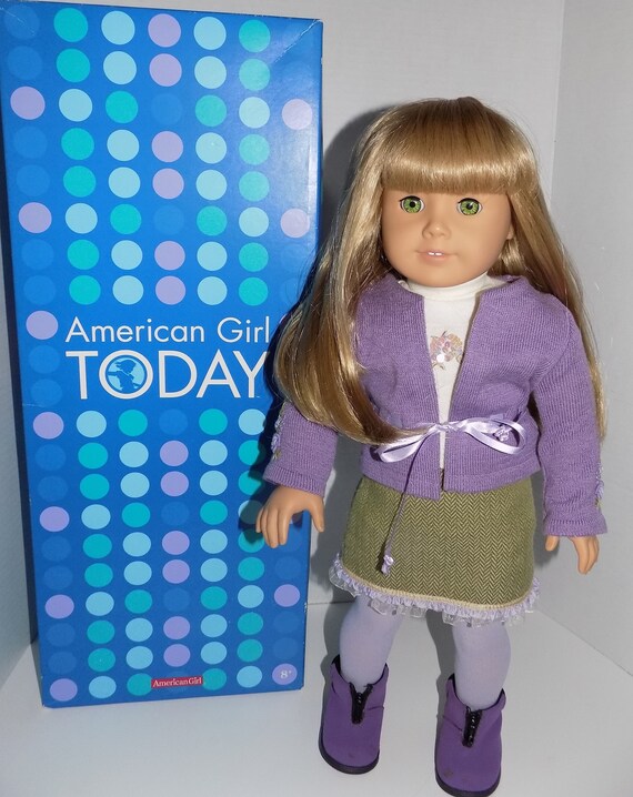 Pleasant Company GT 6 American Girl Doll Blonde Hair Green Eyes in