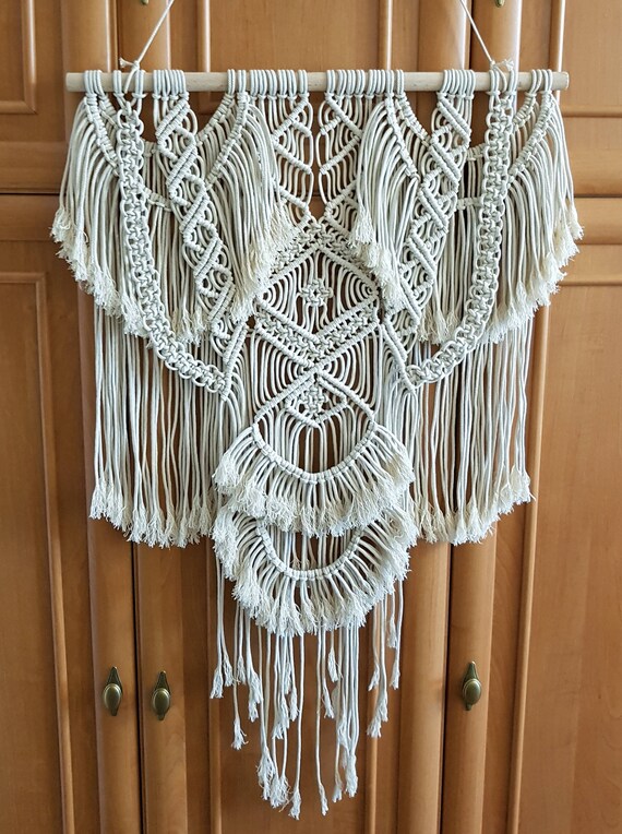 Macrame wall hanging Bohemian curtain Macrame design ...