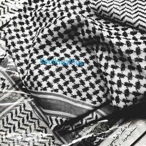 Men's Women's Arab Scarf > Shemagh Amama Yashmagh Romaal Keffiyeh ...