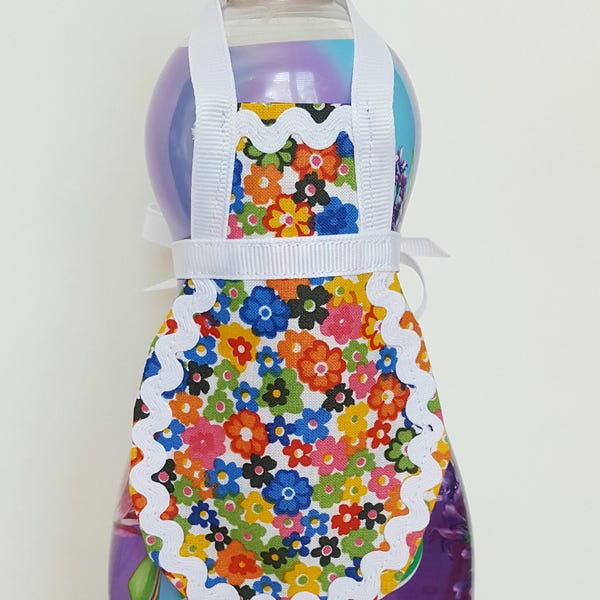 Dish soap apron, retro kitchen, kitchen accessories, kitchen decor, mini apron, soap bottle apron, bright floral print, gift for her