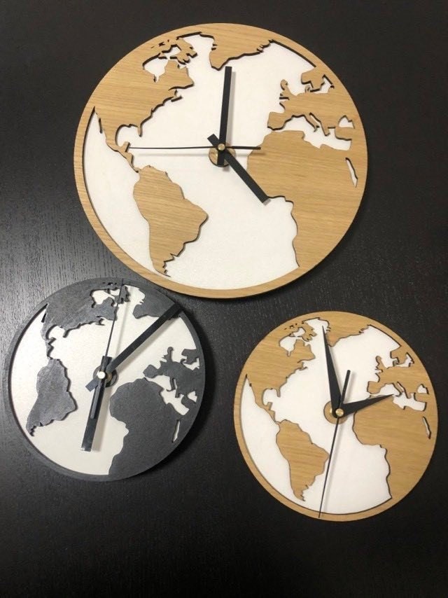 Wall clock World, Wooden clock