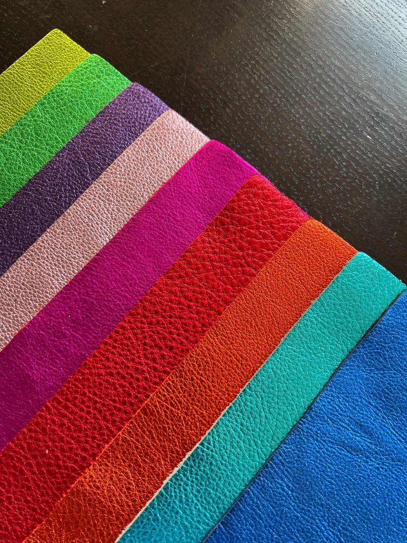 Our Loved Metallic Natural Grain Leathers available in 8.5" by 11" Pre Cut Panels

Black
Gold
Rose Gold
Platinum
Gunmetal
Pewter
Bronze
Silver
Silver Iridescent
Lime Green
Emerald Green
Purple
Pink
Hot Pink
Red
Orange
Turquoise
Royal Blue
