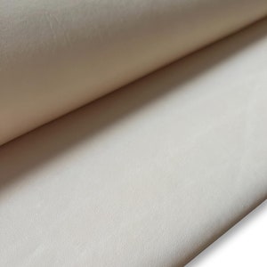 Natural Veg Tanned Cow Sides (26 square foot average). Tooling leather ideal for Genuine DIY craft, leather crafting, leather goods