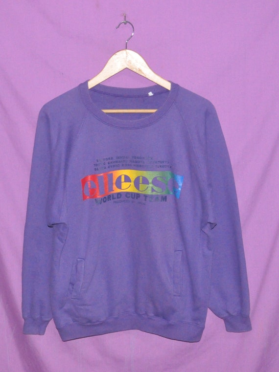 purple ellesse t shirt