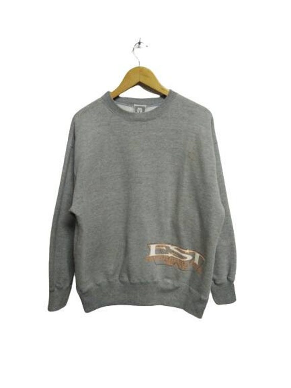 Vintage Neighborhood Skate Skateboard Sweatshirt