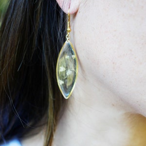 Real Babys breath earrings, Pressed flower earrings, botanical wedding dangles, Ellipse terrarium earrings