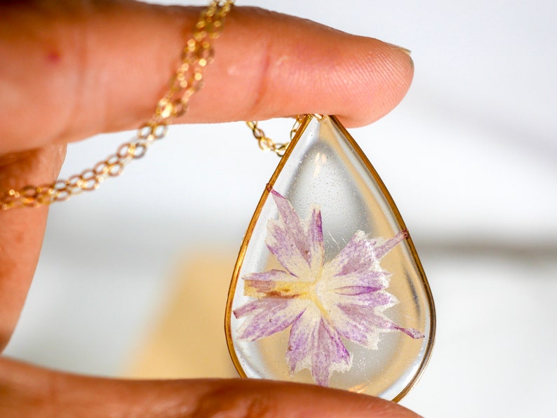 real flower necklace Pressed Flower jewelry purple flower necklace 24k gold flower nature terrarium Purple star Phlox necklace