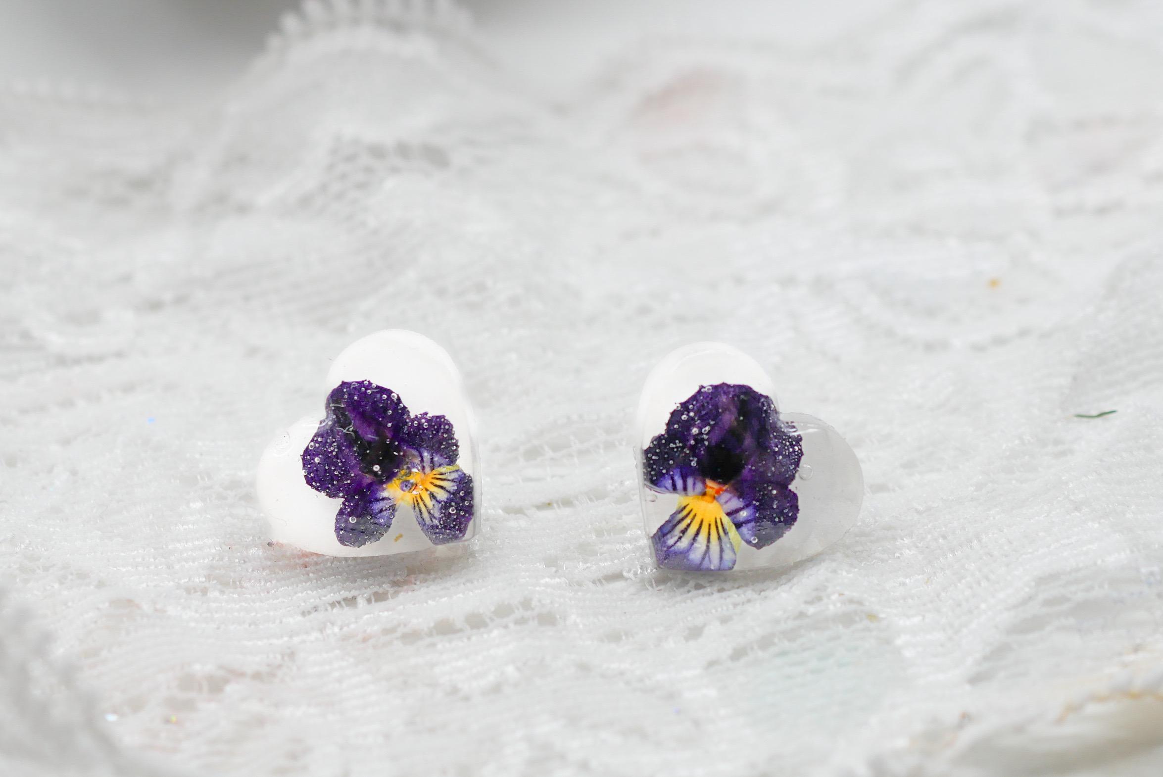 Tiny Pansy Heart Stud Earrings – February Birth Flower Jewelry, dainty floral earrings
