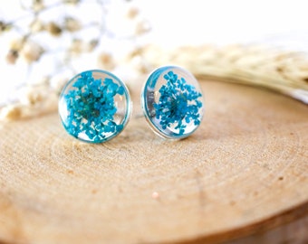 Blue Queen Anne's Lace stud earrings, Pressed flower jewelry, dainty flower studs, Botanical jewelry