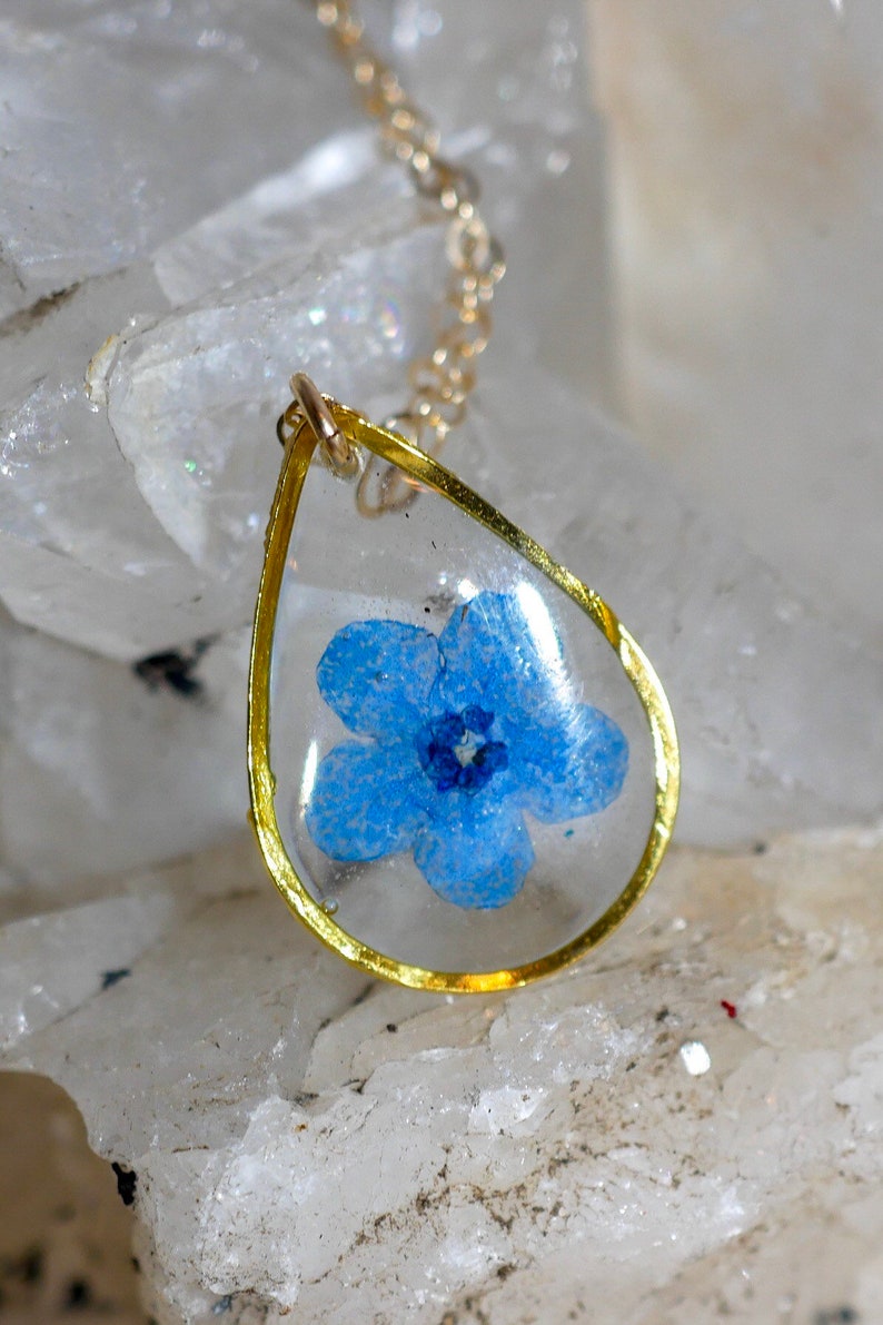 Forget me not teardrop necklace, dainty botanical jewelry, Memorial jewelry, Something blue brides charm, Real flower terrarium image 8