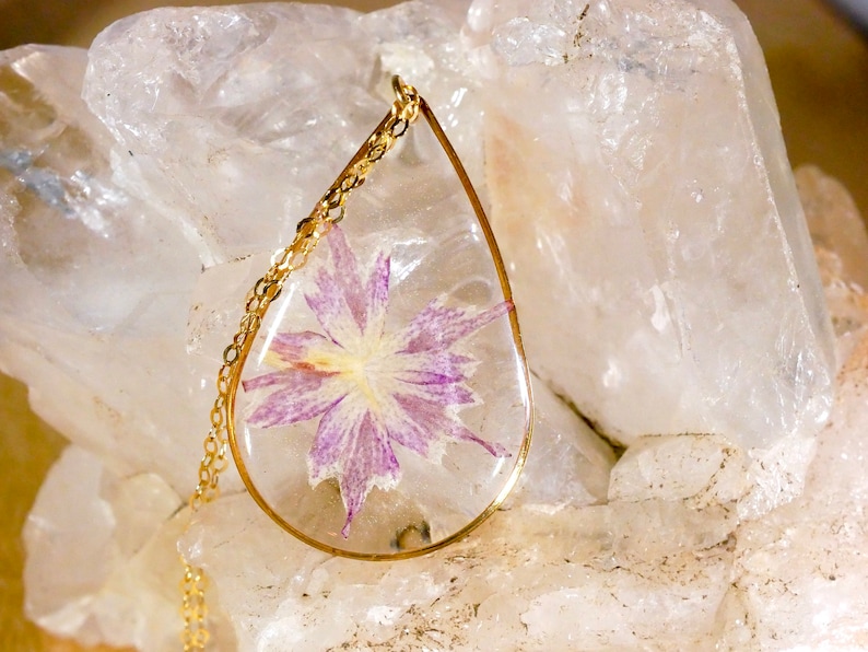 real flower necklace Pressed Flower jewelry purple flower necklace 24k gold flower nature terrarium Purple star Phlox necklace