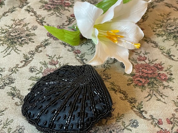 Jet Black Beaded Silky Coin Purse Vintage 1950s W… - image 4