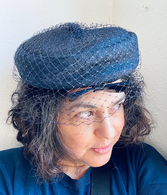 Navy Blue Brocade Pillbox Hat with French Netting… - image 1