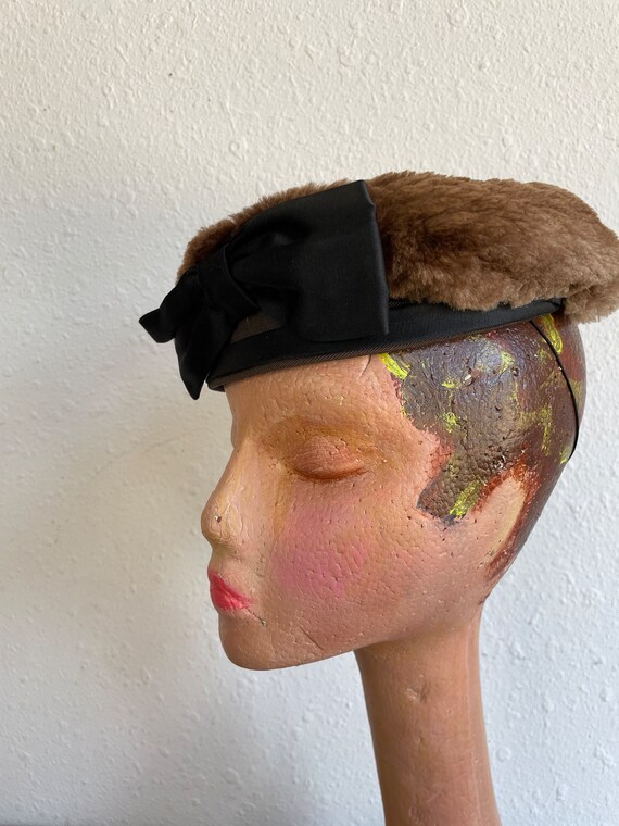 Young’s Brown Mink Fur  Beret Hat with Black Sati… - image 6