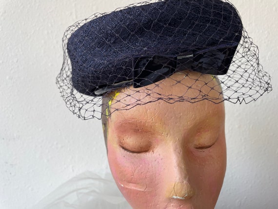 Navy Blue Brocade Pillbox Hat with French Netting… - image 4