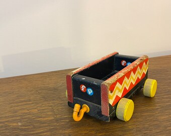 Fisher Price Huffy Puffy Train Cars Trolley Vintage 1960s Children's Play Toys