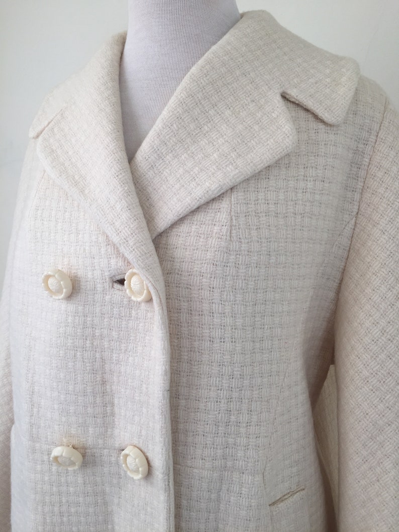 Winter White Heavyweight Wool Over Coat Vintage 1960s Womens Med-Large Union Label USA