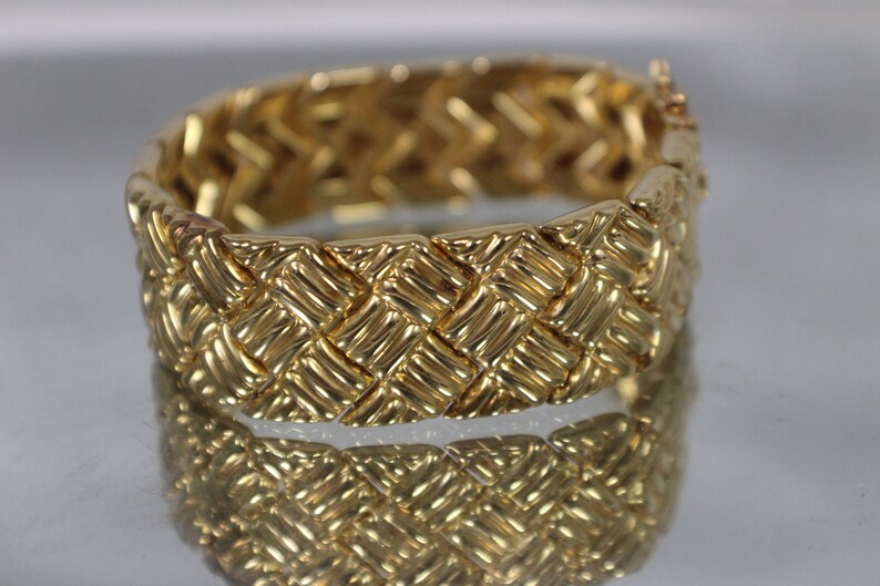 925 Vintage Woven Link Design Criss Cross Bracelet in Stunning Gold Tone Sterling Silver