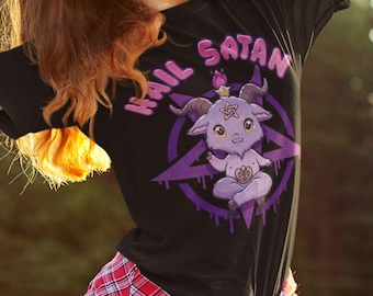 CHIBI BAPHOMET Tshirt || Pastel Goth Aesthetic || Cute Yami Kawaii Hail Satan || Men&#39;s Women&#39;s Short-Sleeve Unisex Pre-Shrunk || 100% cotton