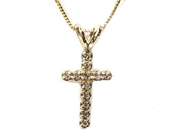 Diamond Cross Pendant in 14kt Yellow Gold 15pts. with Chain