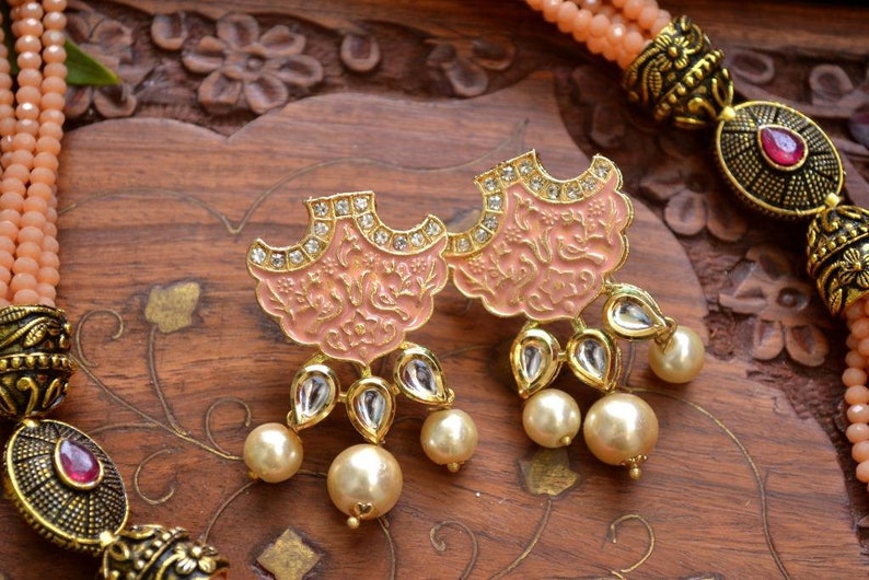 Set of 2 Traditional Indian Pink wedding golden kundan jewellery set choker Necklace Gold Kundan Pearl Necklace with Earrings saree her