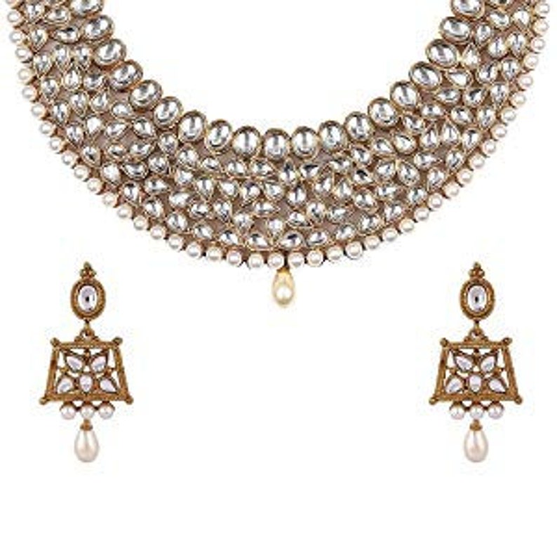 Set of 2 Kum traditional Indian wedding golden plated kundan jewellery set Necklace Gold Tone Kundan Inspired Pearl Necklace with Earrings