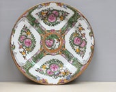 Chinese Plate Da Qing Qianlong Nian Zhi Mark 19th - 20th Famille Rose Hand Painted Rose Medallion Famille Rose Chinese plate