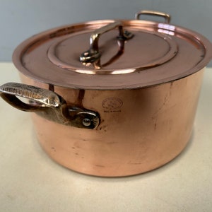 Casserole en cuivre française lourde de 1,5 kg en métaux uvres Vesoul, 1 mm d'épaisseur, Villedieu, avec couvercle. Magnifique vieille batterie de cuisine avec revêtement en métal image 5
