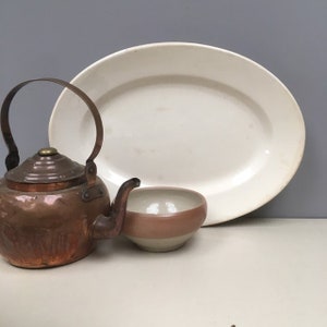 Riesige Antike Französisch AP Creil et Montereau Labrador Creme Elfenbein Ironstone Oval Servierplatte Creme Glasur