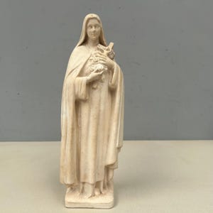 10” Paris Antique French Chalkware Plaster Statue of Sainte Therese Lisieux elegant ancient shabby like Virgin Mary