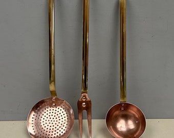 Vintage Lecellier Villedieu les Poeles French Set of 3 lightweight copper & brass cooking utensils. Nice fixing detail and very attractive.