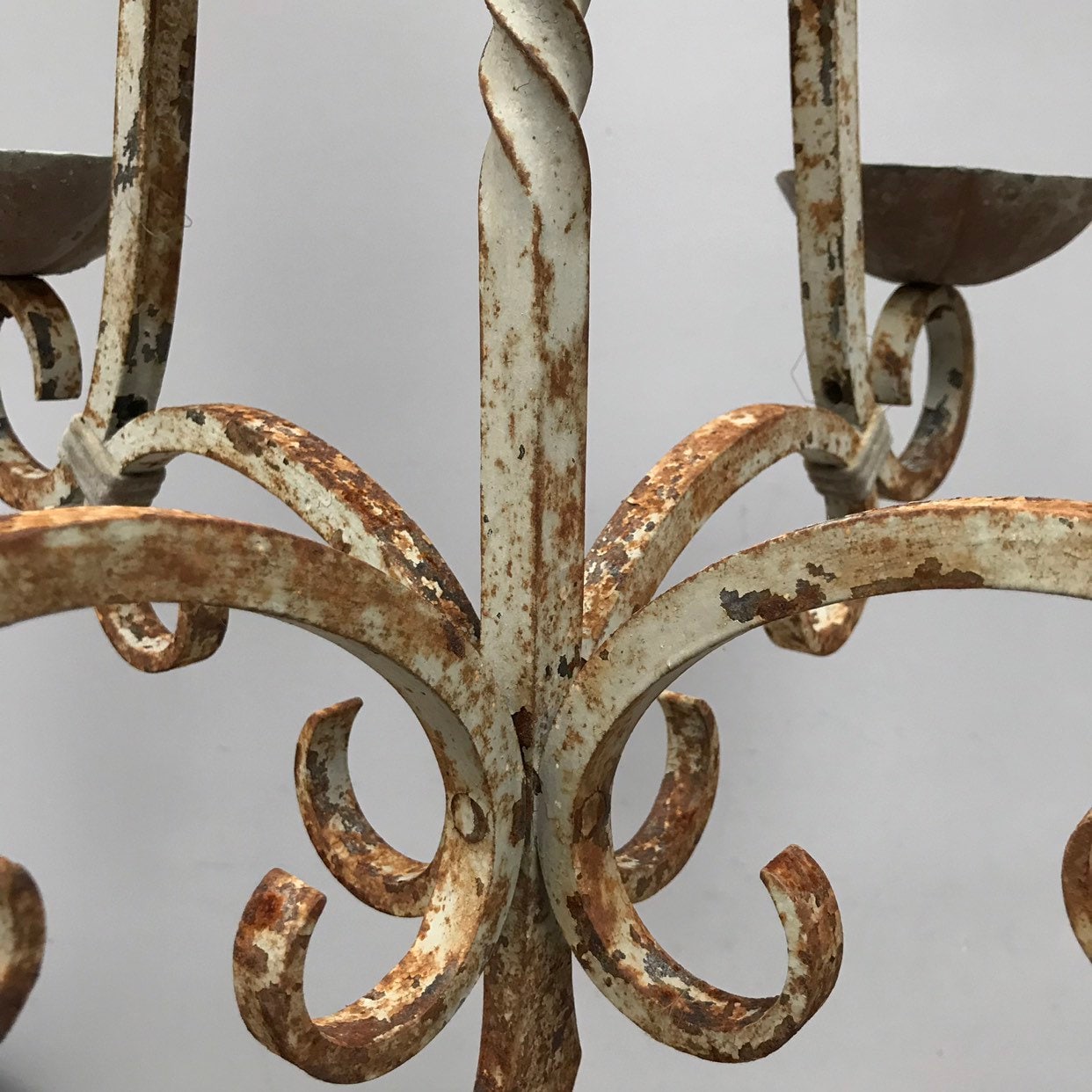 Grand lustre 12 ampoule d'occasion - Décoration