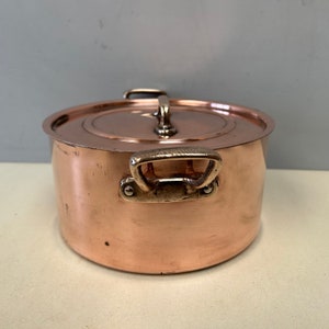 Casserole en cuivre française lourde de 1,5 kg en métaux uvres Vesoul, 1 mm d'épaisseur, Villedieu, avec couvercle. Magnifique vieille batterie de cuisine avec revêtement en métal image 7