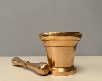 2.3KG Large Antique Solid Brass Bronze pestle and mortar beautiful patina