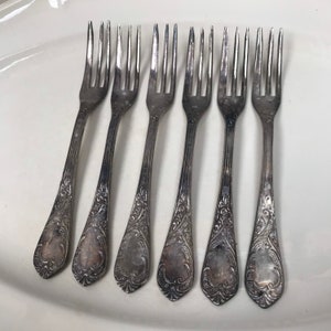 Set of 6 ornate Silver Plated Cake Forks. Vintage or Antique marked SB dining cutlery