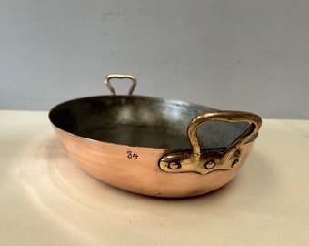 34cm Vintage French Copper Oval Gratin Sauté Pan, large frying pan or Skillet.