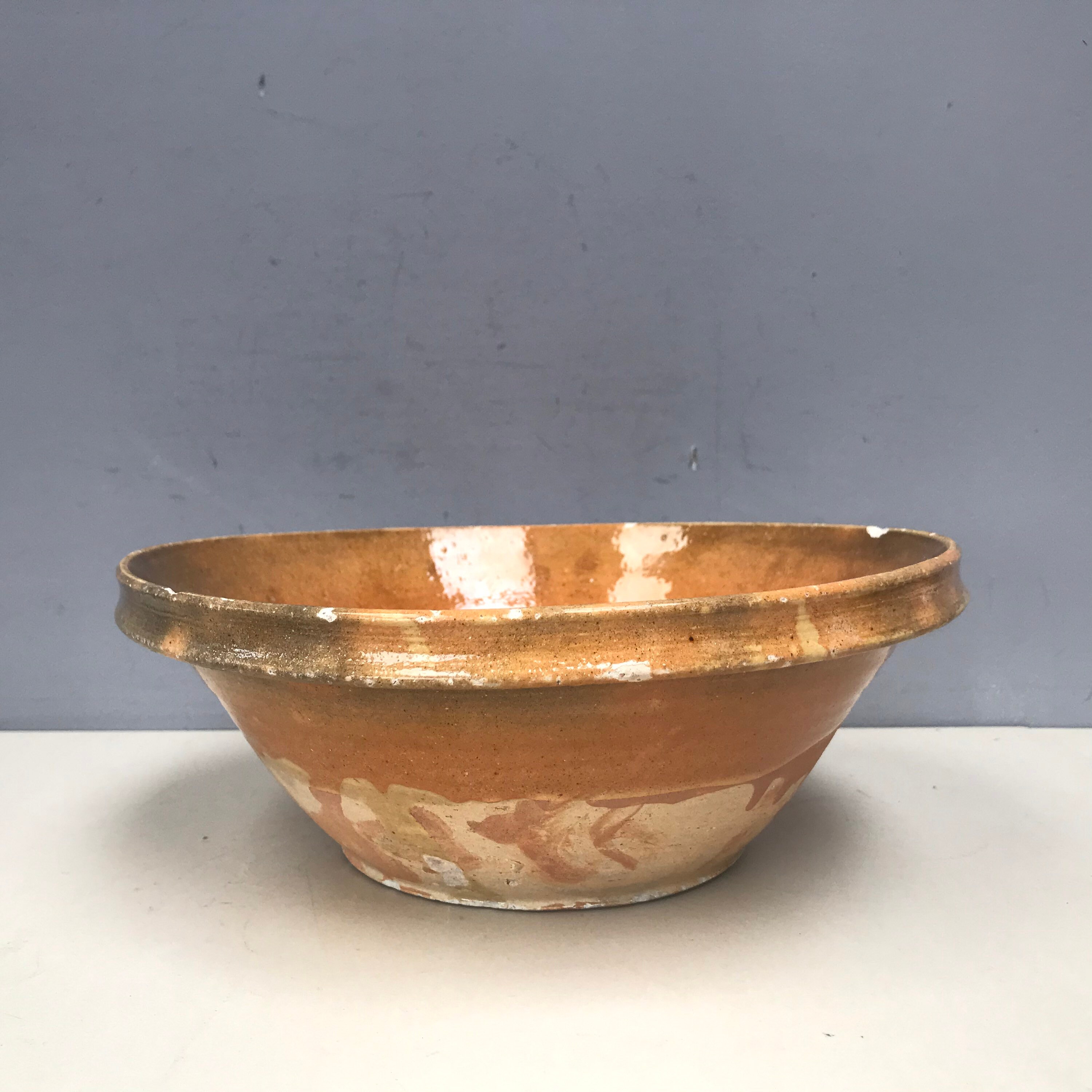 Grand Millésime Français Ocre Glacé en Terre Cuite Terra Cotta Jatte Tian Bol Bassin de Mélange Dans