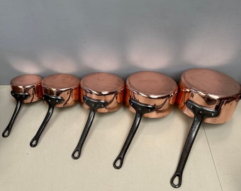 Lot de 5 casseroles vintage en cuivre fabriquées en France, 1 mm, 5 casseroles en cuivre avec poignées en fer, revêtement étain