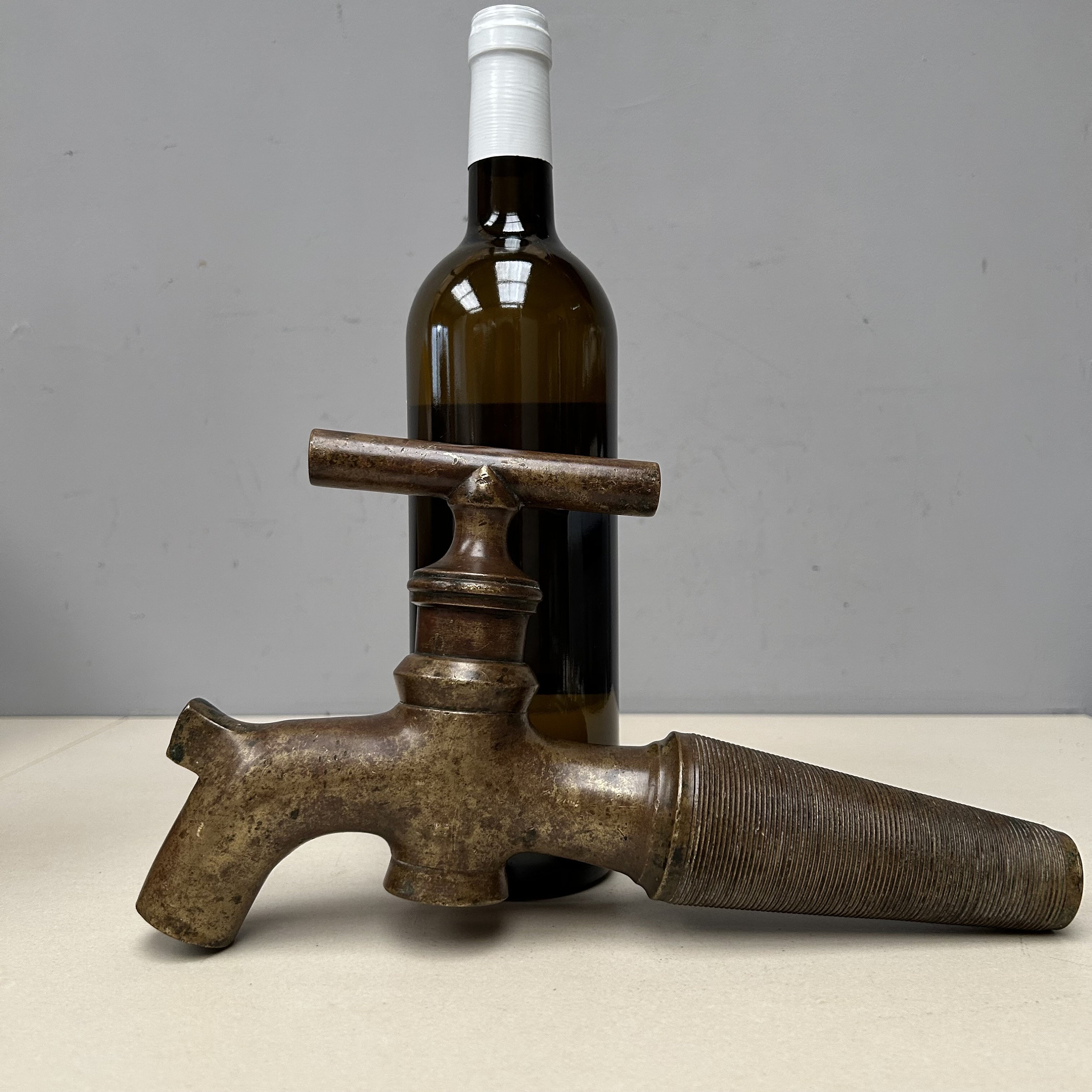 Ancien Robinet Accessoire cave Alcool et Vin Vinification laiton CH. BLANC  PARIS