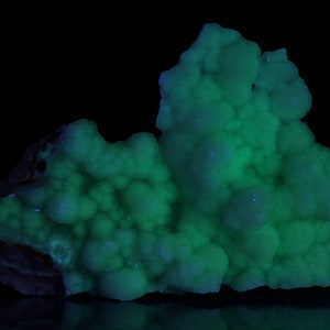 Quartz psm d’après Smithsonite Cluster, mine Skorpion, région de Karas, Namibie