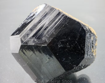 Black Tourmaline Crystal, Erongo Mnt, Namibia