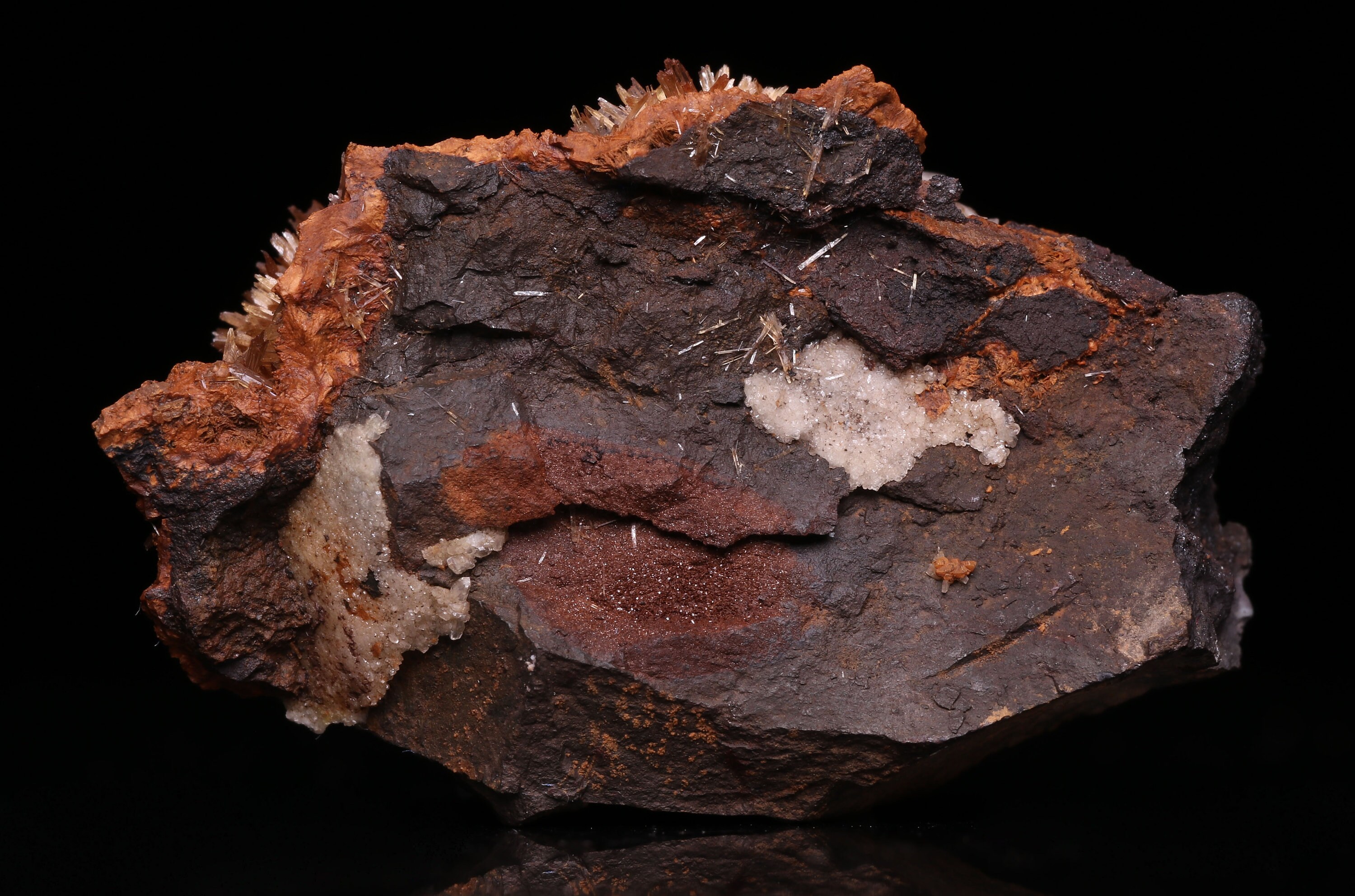 Inesite and Baryte on Matrix, N'chwaning II, Northern Cape, South ...