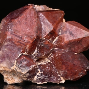 Ametist- och hematitkvartskluster på matris, Orange River-området, Karas-regionen, Namibia