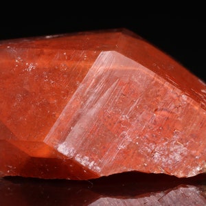 Hématite rouge et quartz améthyste, région de la rivière Orange, région de Karas, Namibie