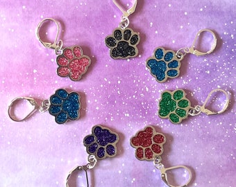 GLITTER PAW PRINT Stitch markers for crochet & knitting
