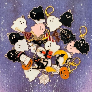 HALLOWEEN LUCKY DIP charms,  stitch marker, keyring - Stitch markers for crochet & knitting