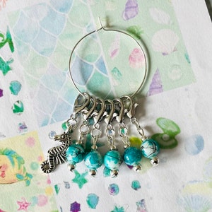 SWEET SEAHORSE stitch markers, keyrings for crochet & knitting