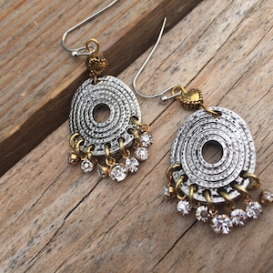Silver oval metal w/ mini diamond bead dangles