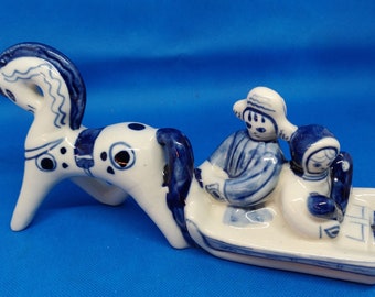 Gzhel' sled figurine