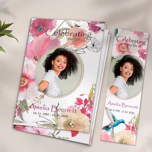 Modèle de programme funéraire de fleurs roses de 8 pages, Célébration de la vie avec des pivoines roses, coquelicots, modèle de nécrologie, programme modifiable, sympathie